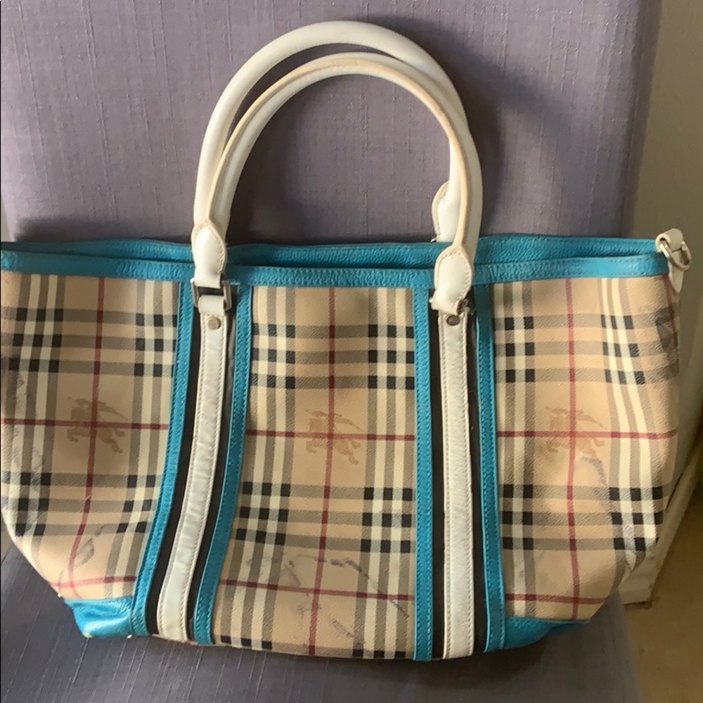 Burberry 100%Authentic bag - Picture 12 of 13